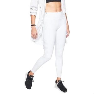 ATHLETA | White Contender Laser Cut 7/8 Tight Workout Athletic Cutout